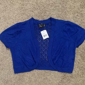 NWT T/O Sweaters Blue Shrug Medium